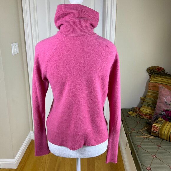Max Studio Sweater Cashmere Turtleneck Dusty Pink Front Pouch (M) - Picture 3 of 7